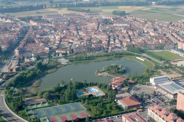 MOCIÓN DE AGRADECIMIENTO A CIUDADANÍA DE LAGUNA DE DUERO, A LOS EMPLEADOS MUNICIPALES Y LAS DIFERENTES INSTITUCIONES Y AGRUPACIONES DE VOLUNTARIOS POR SU ACTUACIÓN Y COMPROMISO ANTE LA COVID-19